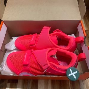 NWT Nike Cycle Shoes